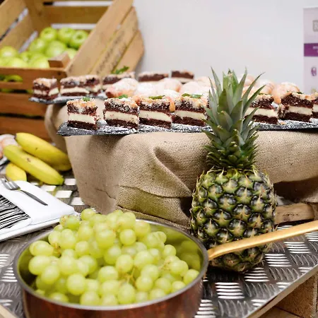 Hotel Mercure Westbahnhof 4*