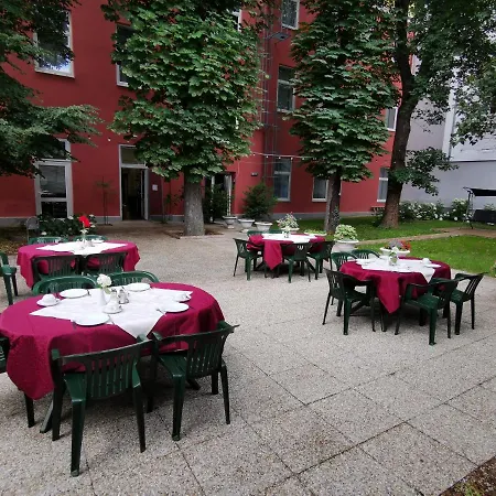 Garten- Und Kunsthotel Gabriel