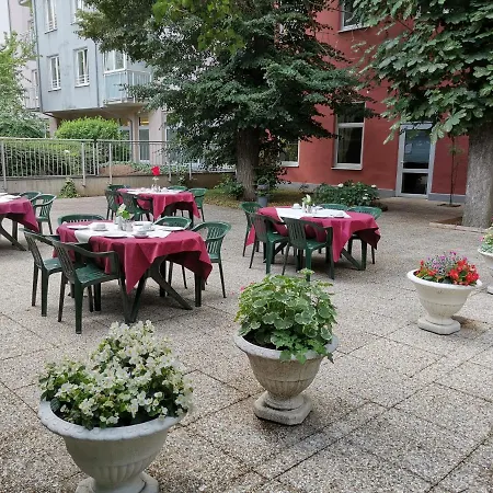 Garten- Und Kunsthotel Gabriel Hotel 3*