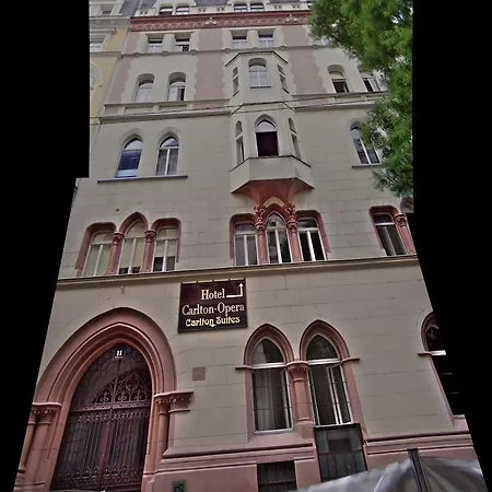 Carlton Opera Hotel
