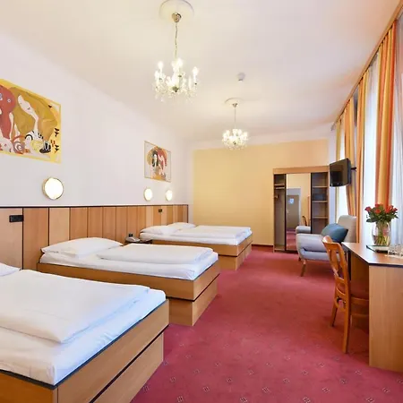 Garten- Und Kunsthotel Gabriel Hotel Wiedeń