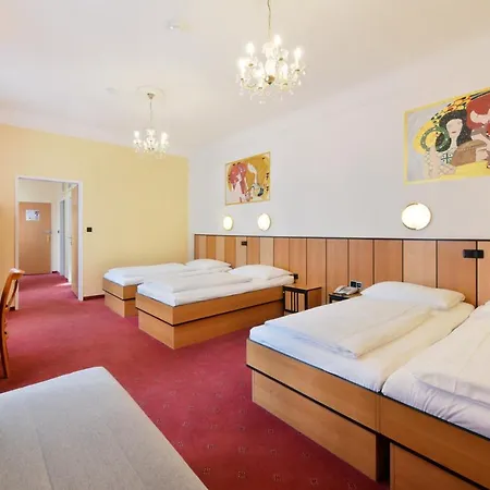 Hotel Garten- Und Kunsthotel Gabriel 3*