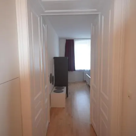 Charmante Altbauapartments Apostelgasse Vienna
