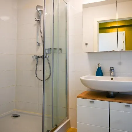 Apartment Bright Duplex Danube Canal