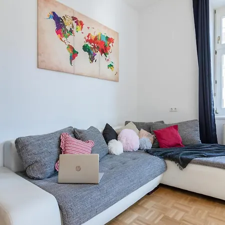 Apartment Yeshello Elegant Near *