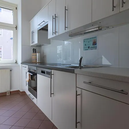 Apartment Yeshello Elegant Near