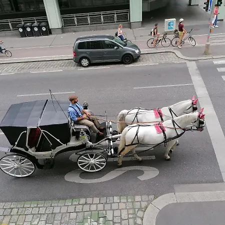 Daire Operngasse-karlsplatz