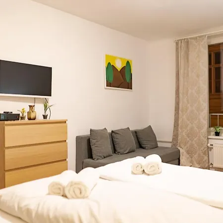 Living - Stephansdom Apartman *