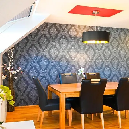 Modern Duplex Museumsquartier *