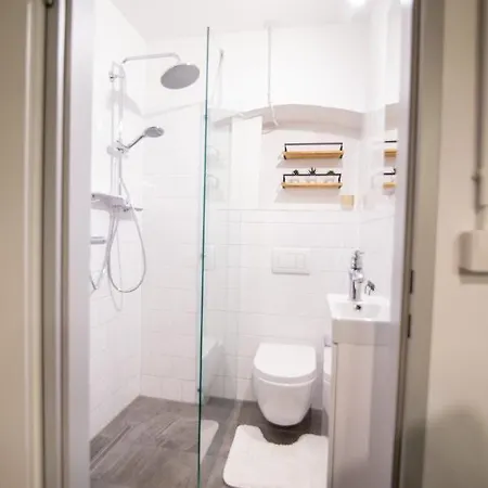 Trendy Souterrain Loft - Near Center * Vienna