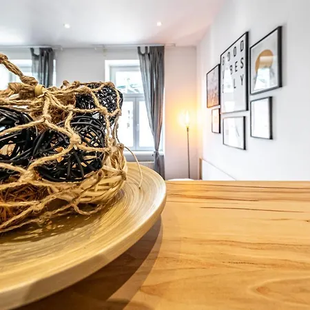 Cozy + Trendy By Jr Appartement
