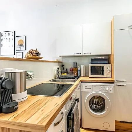 Cozy + Trendy By Jr Appartement *