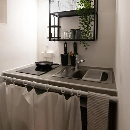 Trendy Souterrain Loft - Near Center