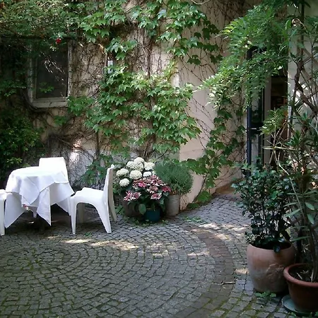 Wiener Kindl Hotel Vienne