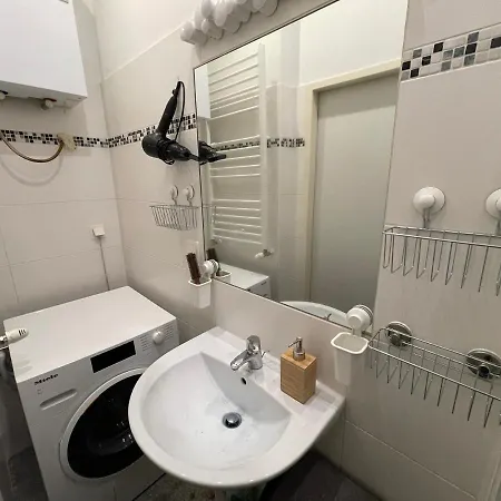 Apartment Central Sunny Flat With Free Parking Vienna