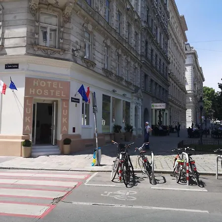 Ch-hotel Luka 2* Viena