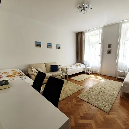 Cosy 3 Viennese Flat - 10min To Center Vienna