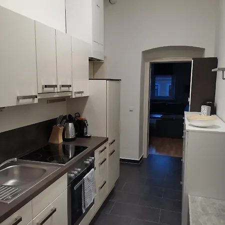 Near Yppenplatz & Brunnenmarkt Apartament Wiedeń