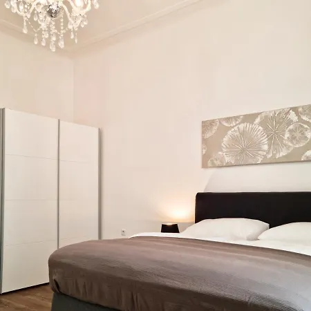 Maison d'hôtes Mozart - Newly Renovated Vienne