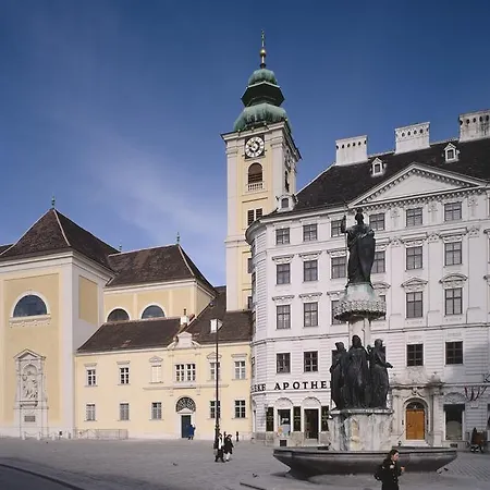 Benediktushaus Im Schottenstift 3* Vídeň