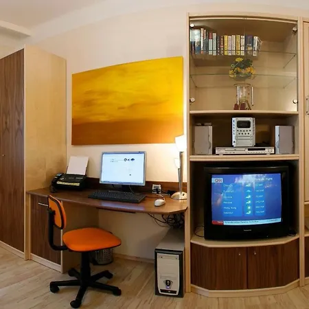 Apartmanhotel - Cav 4*