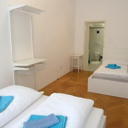 Sobieski Stefansdom Apartment *