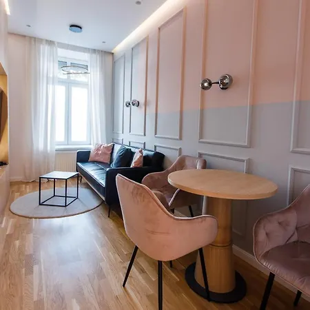 Zeus Design Wasserwelt Daire