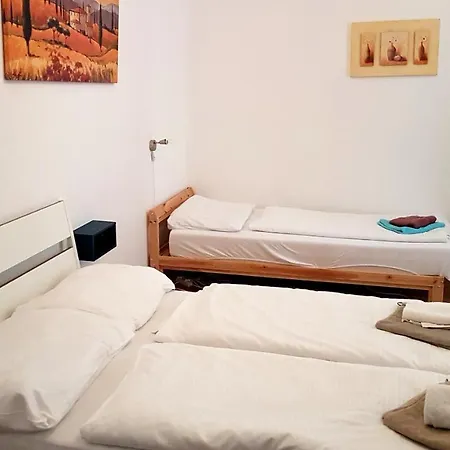 Apartment Sobieski Stefansdom Vienna