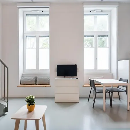 Apartment Vorgarten - Central, New And Stylish For Your Comfortable In
