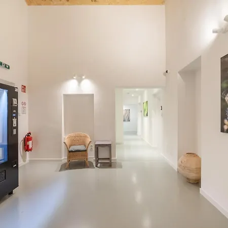 Vorgarten - Central, New And Stylish For Your Comfortable In