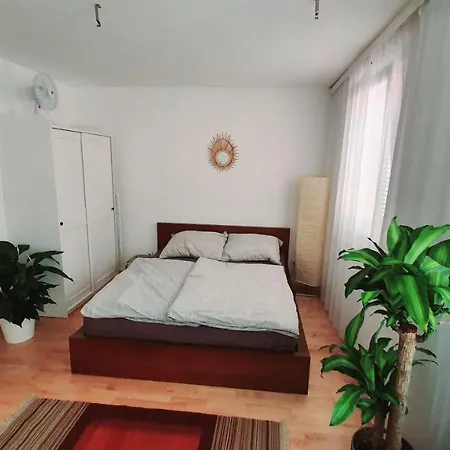 Ayuhuda City Home