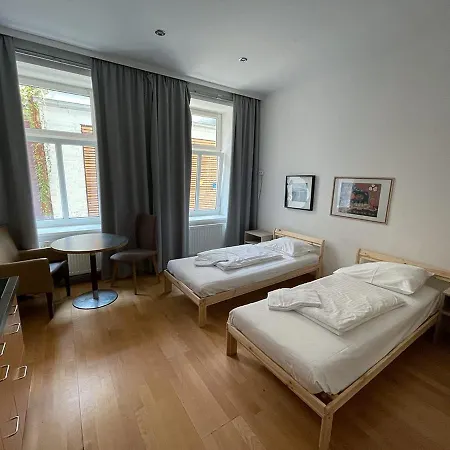 Metro Hostel