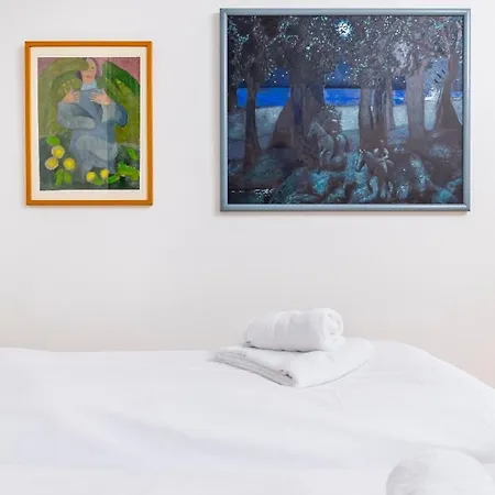 Apartment Art Karlsplatz By Ichbucheat *