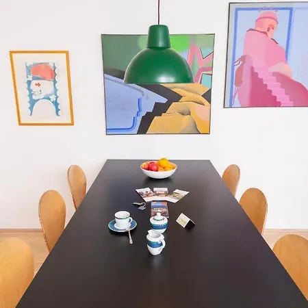 Apartment Art Karlsplatz By Ichbucheat *