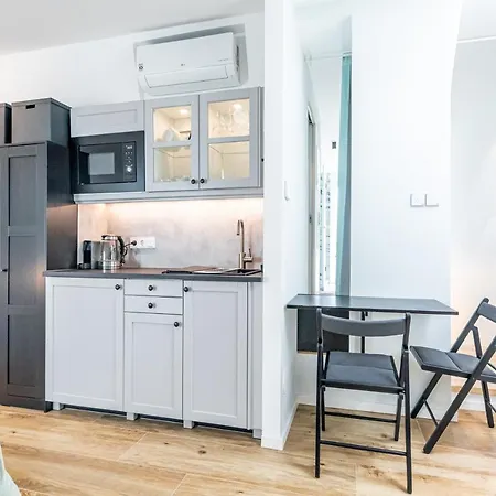 Apartment D&v Living