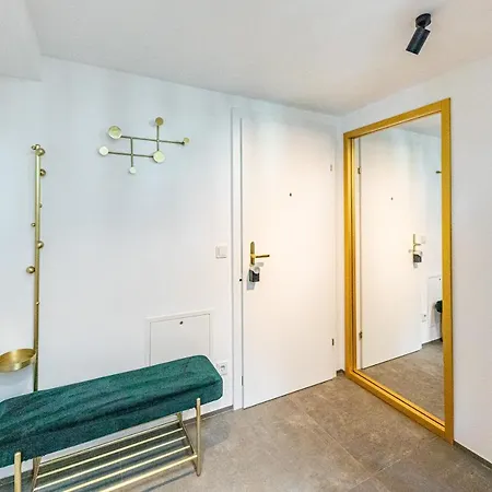 D&v Living Apartment *