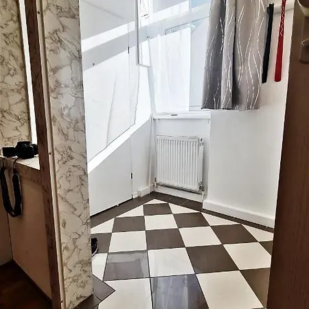 Boutique - Luxury 2