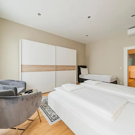 Palais Joseph Apartments, Contactless Check In Apartment *