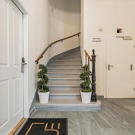 Palais Joseph Apartments, Contactless Check In Apartment