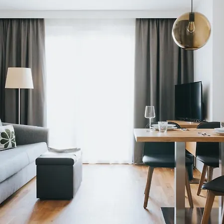 Parks 73 The Townhouse Hotel 4*