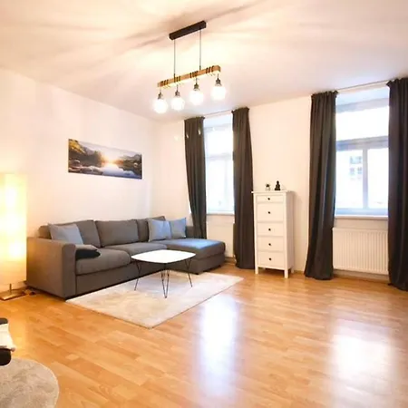 Cozy 2 - Enjoy Viennas Spring Vibes Apartment Vienna