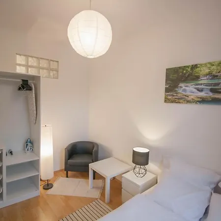 Apartment Cozy 2 - Enjoy Viennas Spring Vibes