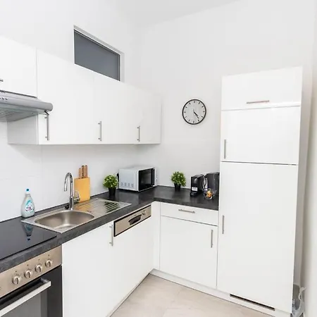New, Central, In The Heart Of The 7th Heaven Apartment *