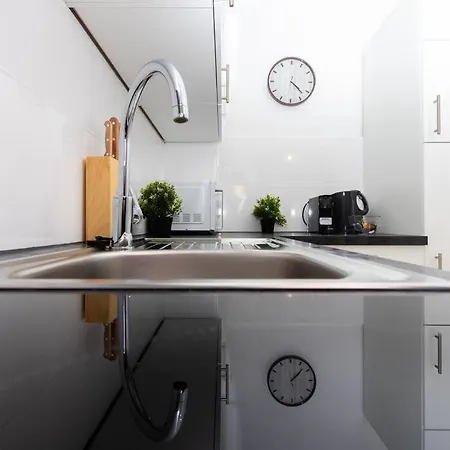 New, Central, In The Heart Of The 7th Heaven Apartment Vienna