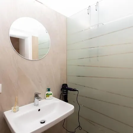 New, Central, In The Heart Of The 7th Heaven Apartment