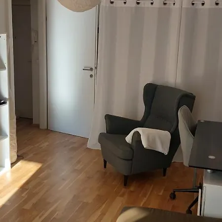 Schone Mit Balkon Apartmán *