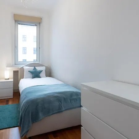 Operastreet City-center Premium Apartment *