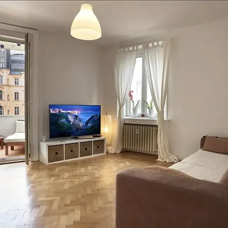 Balcony Oasis Operastreet * Vienna