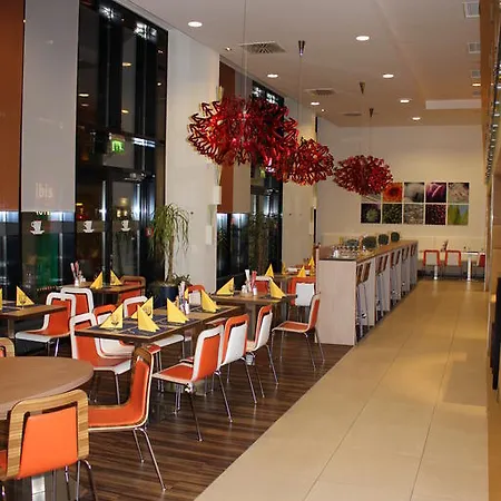 Hotel Ibis Messe 3*