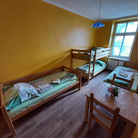 Monterooms Schoenbrunn 10 Minutes To Downtown منزل للإقامة فيينا